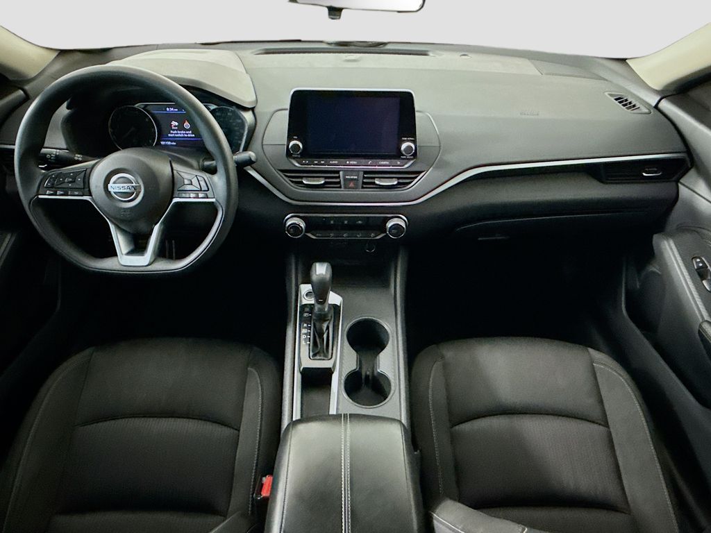 Thumbnail: 2019 Nissan Altima - 13