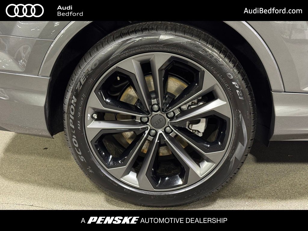 Thumbnail: 2026 Audi Q7 - 8