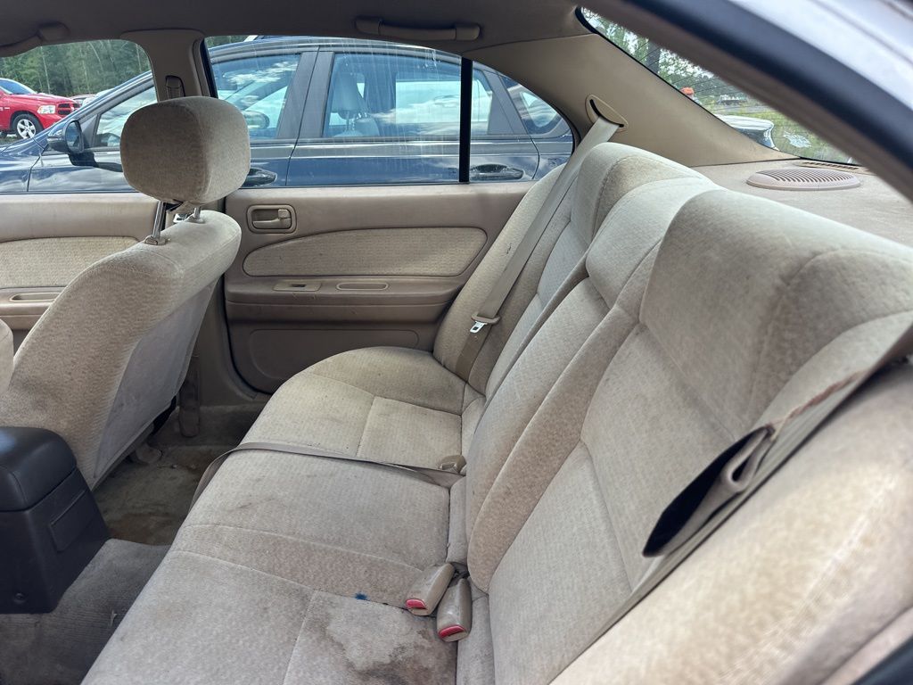1995 Nissan Maxima GLE FWD Sedan