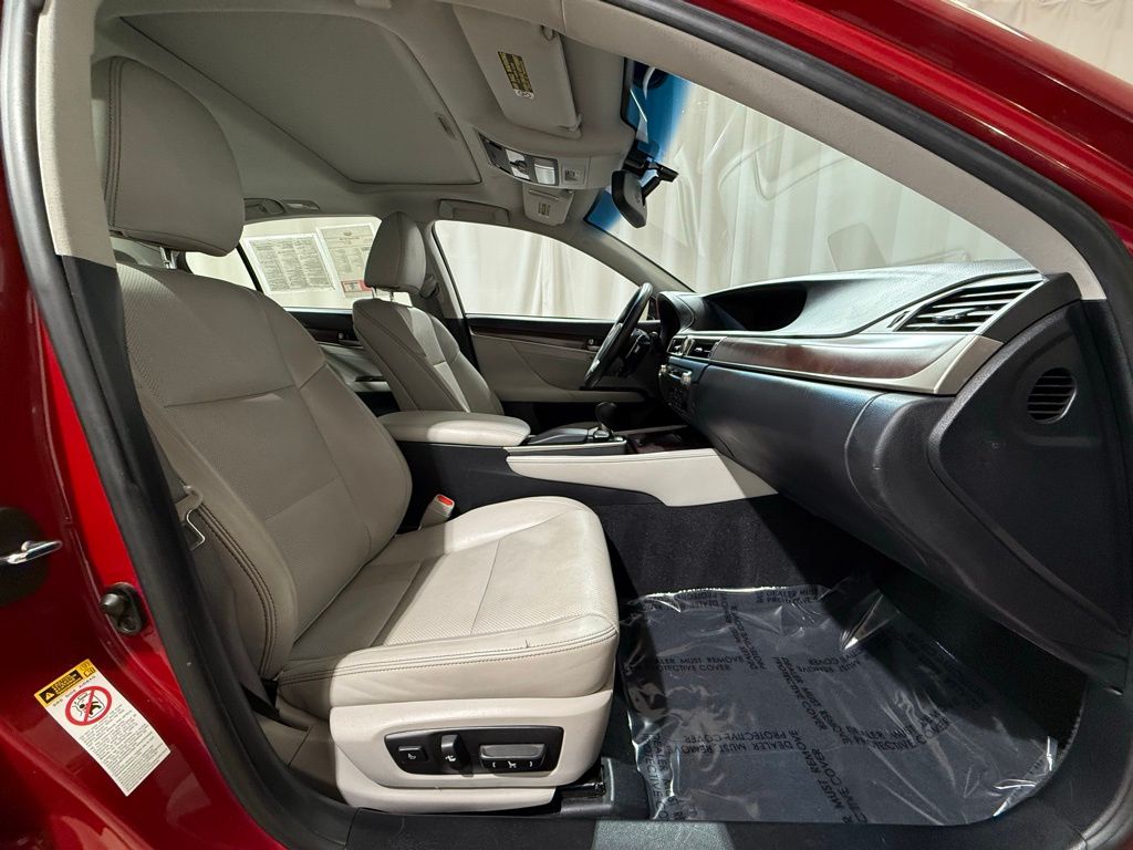 Thumbnail: 2014 Lexus GS - 22