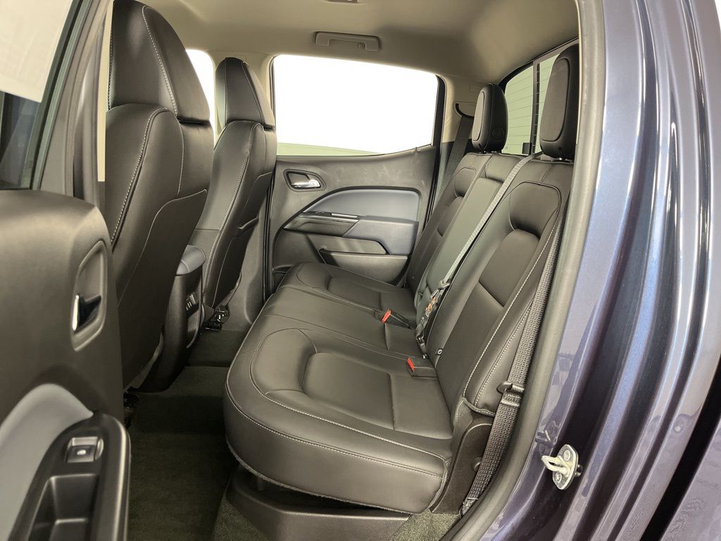 Thumbnail: 2018 Chevrolet Colorado - 21