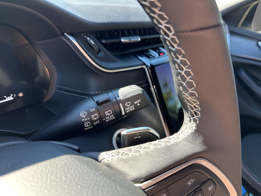 New Car 2025 Jeep Grand Cherokee L  For Sale Under $50,000 In Austin, Texas