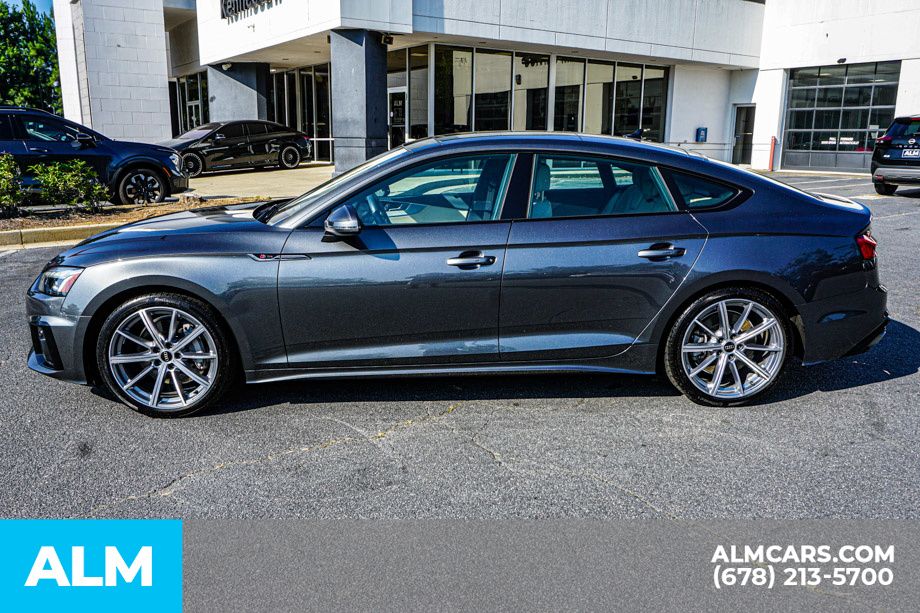Used 2025 White Audi  image 7