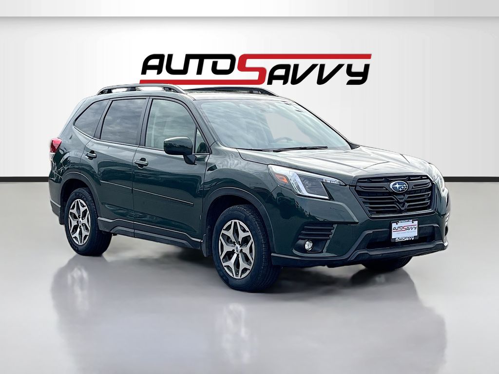  2024 Subaru Forester Premium Crossover AWD   