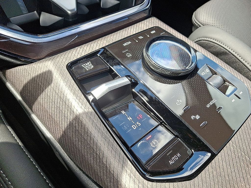 Thumbnail: 2026 BMW X3 - 9