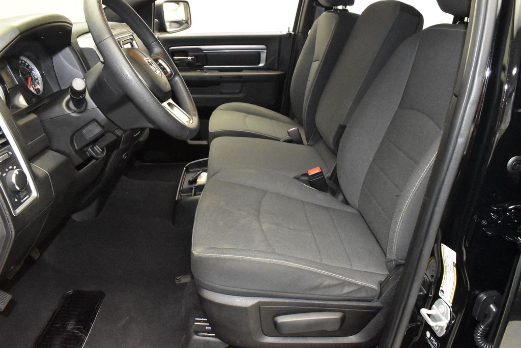 2024 RAM 1500 Classic Warlock 12