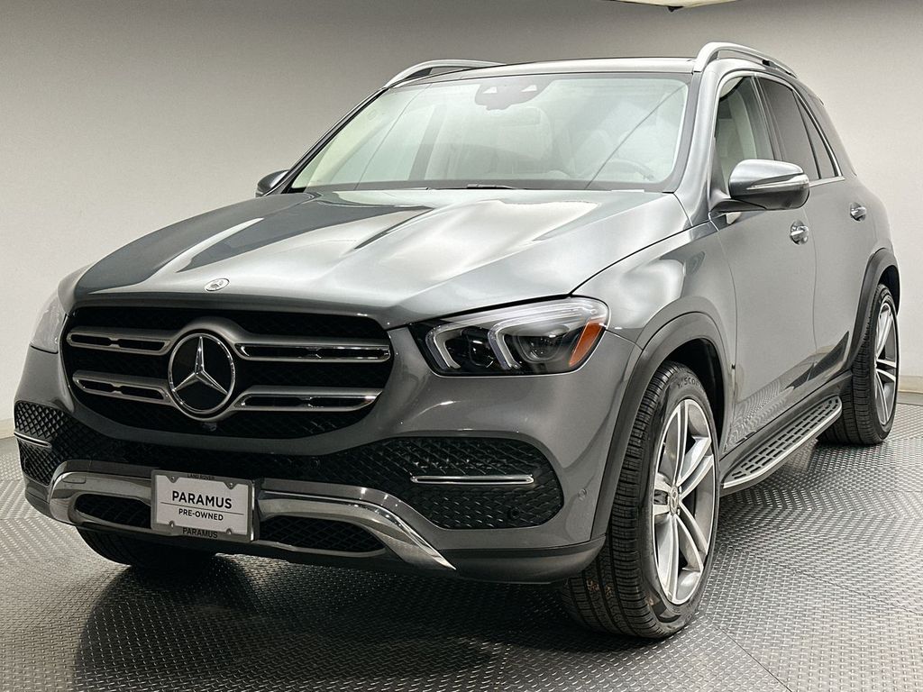 Thumbnail: 2022 Mercedes-Benz GLE - 1