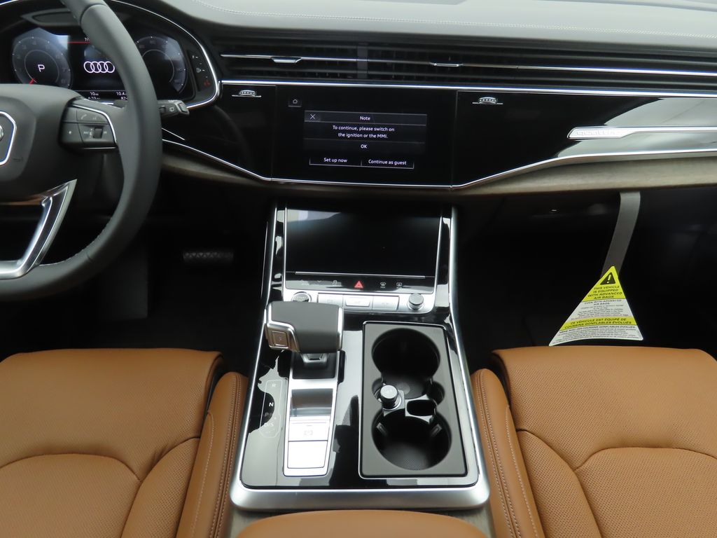 Thumbnail: 2025 Audi Q7 - 13