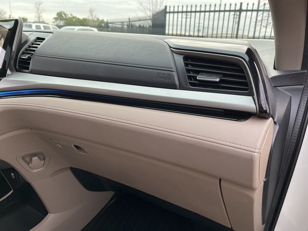 Thumbnail: 2018 Honda Odyssey - 31