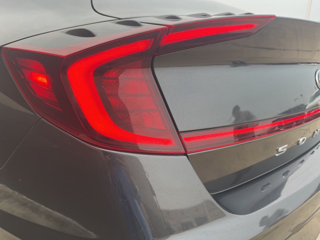 2020 Hyundai Sonata SEL 8