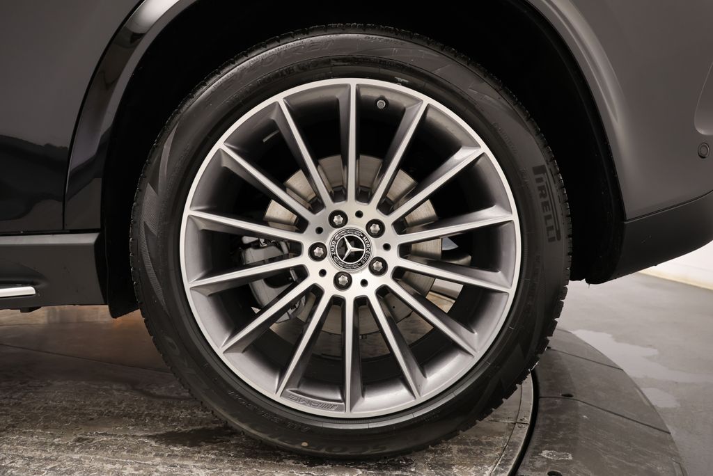 Thumbnail: 2026 Mercedes-Benz GLE - 12