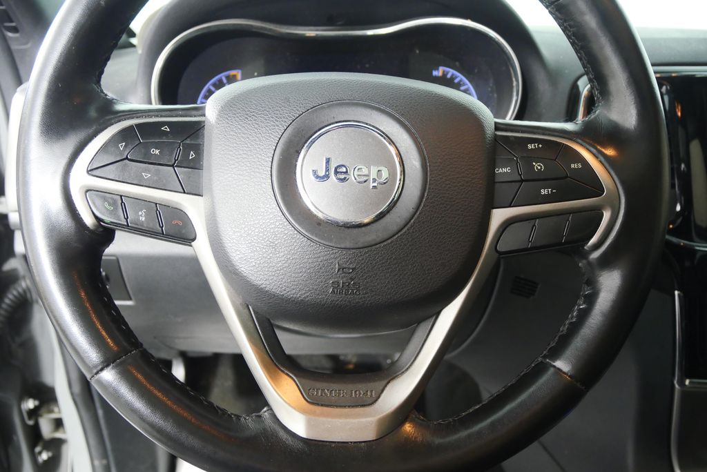 Thumbnail: 2020 Jeep Grand Cherokee - 15
