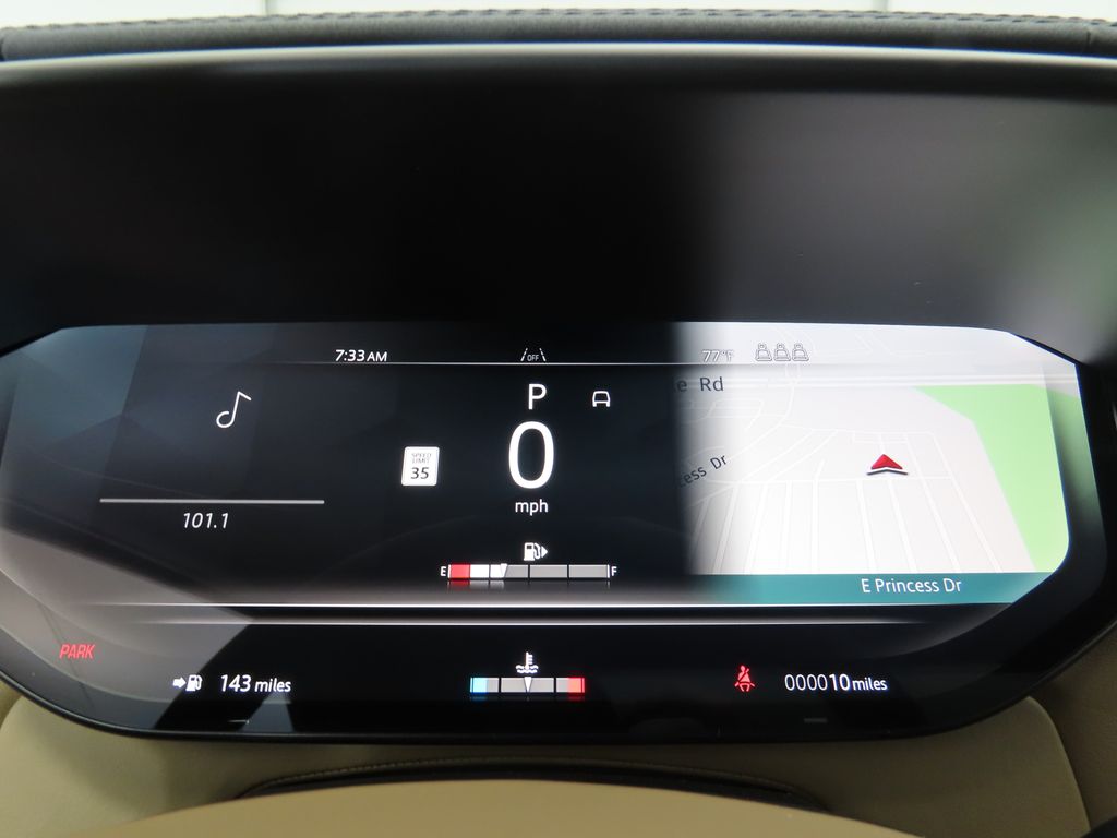 Thumbnail: 2025 Land Rover Range Rover Sport - 32