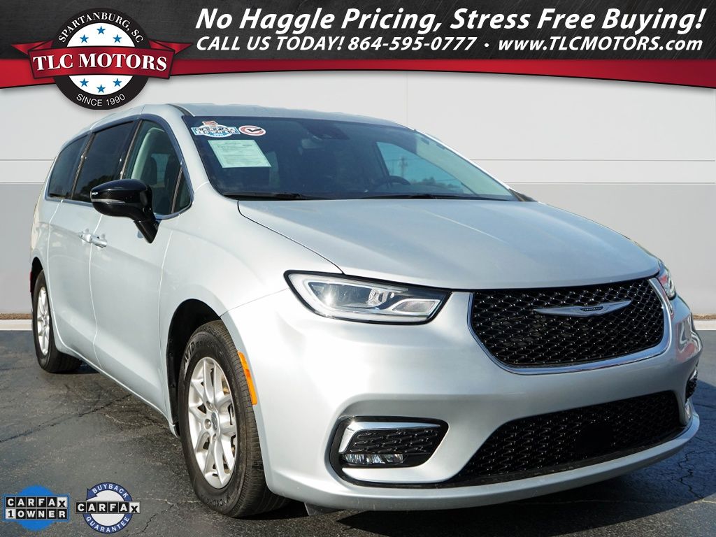 Silver Mist Clearcoat 2024 Chrysler Pacifica Touring L FWD Minivan Front-Wheel Drive 9-Speed Automatic