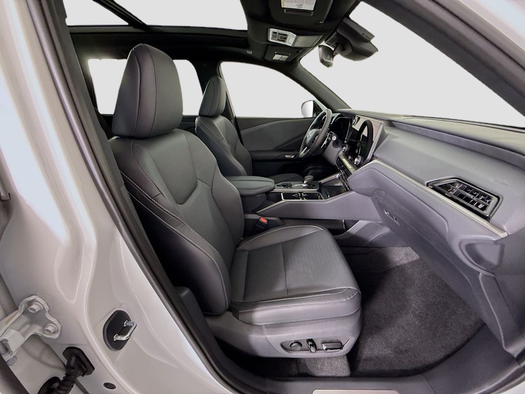 Thumbnail: 2026 Lexus TX - 21