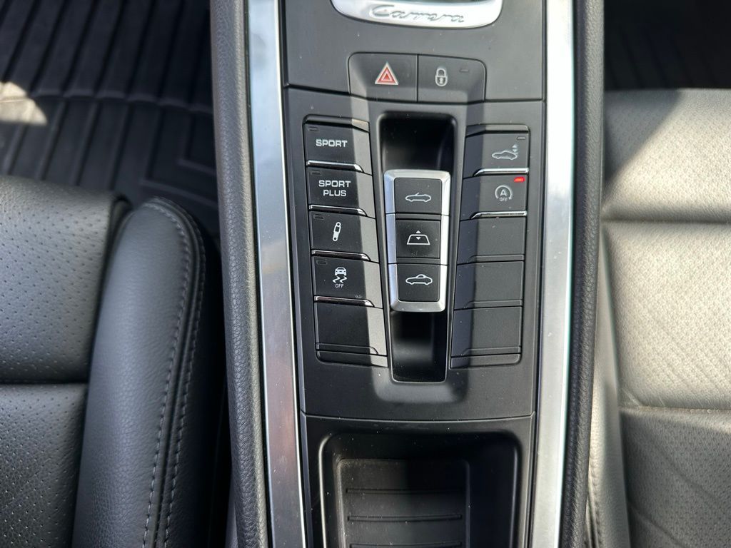 2013 Porsche 911 Carrera S 24