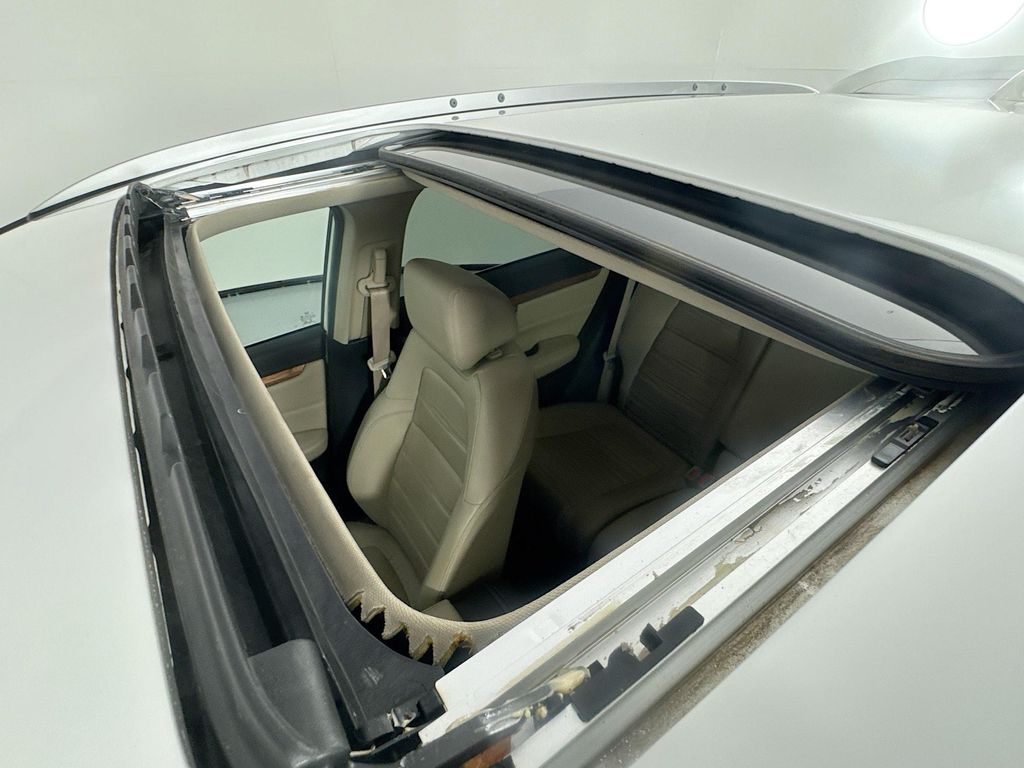 Used Car 2021 Honda Cr-v  Touring For Sale Under $30,000 In Austin, Texas