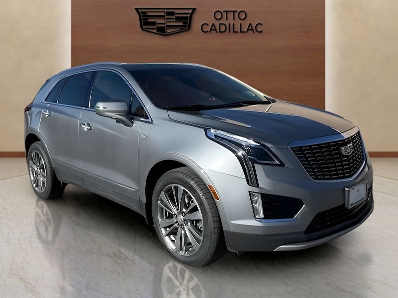 used 2023 Cadillac XT5 car, priced at $35,333