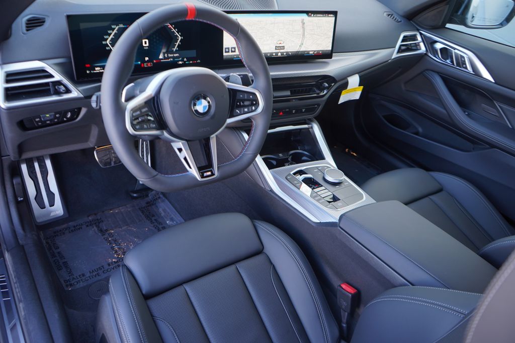 2025 BMW 4 Series M440i 12