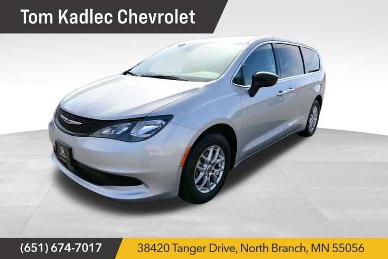 2024 Chrysler Voyager LX FWD