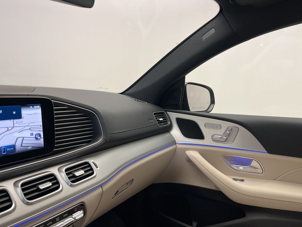 Thumbnail: 2026 Mercedes-Benz GLE - 22