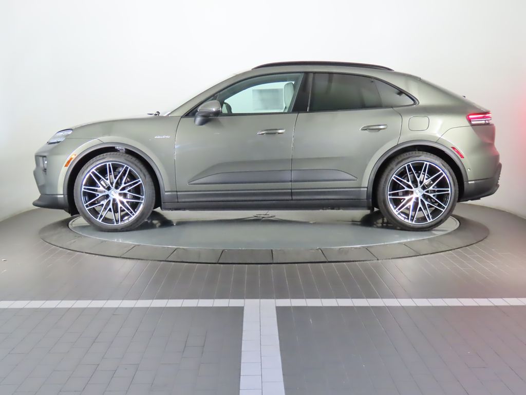 2024 Porsche Macan Electric 4 2