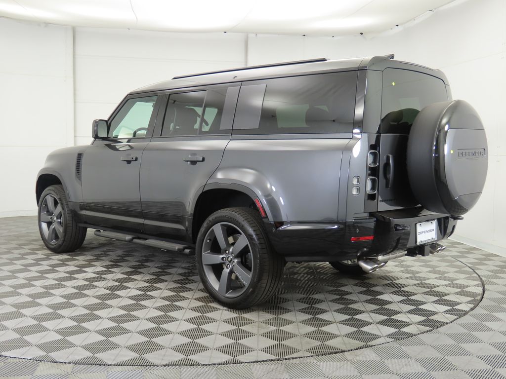 Thumbnail: 2025 Land Rover Defender - 7