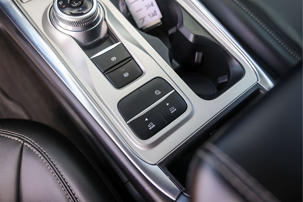 Used Car 2023 Ford Explorer  Xlt For Sale Under $30,000 In Austin, Texas