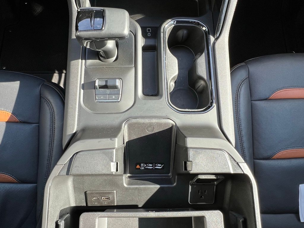 Thumbnail: 2024 GMC Sierra 1500 - 13