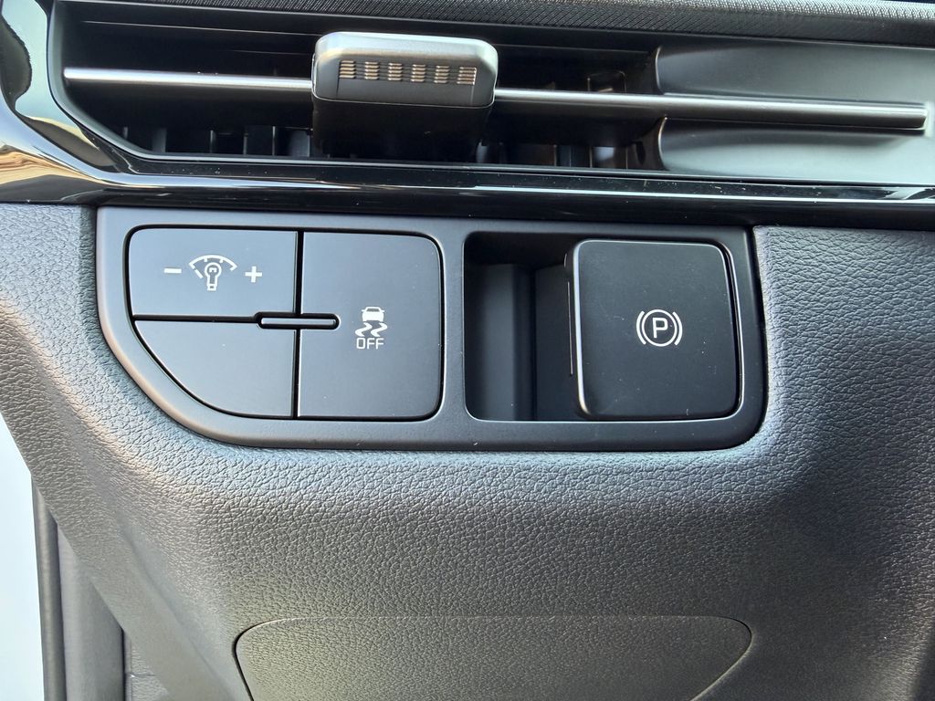 new 2026 Kia Sportage car, priced at $28,274