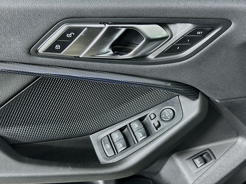 Thumbnail: 2021 BMW 2 Series - 18