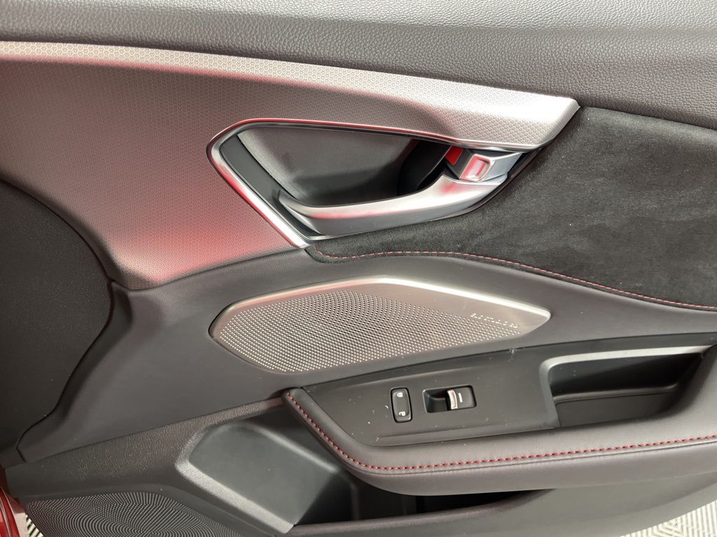 Thumbnail: 2026 Acura RDX - 22