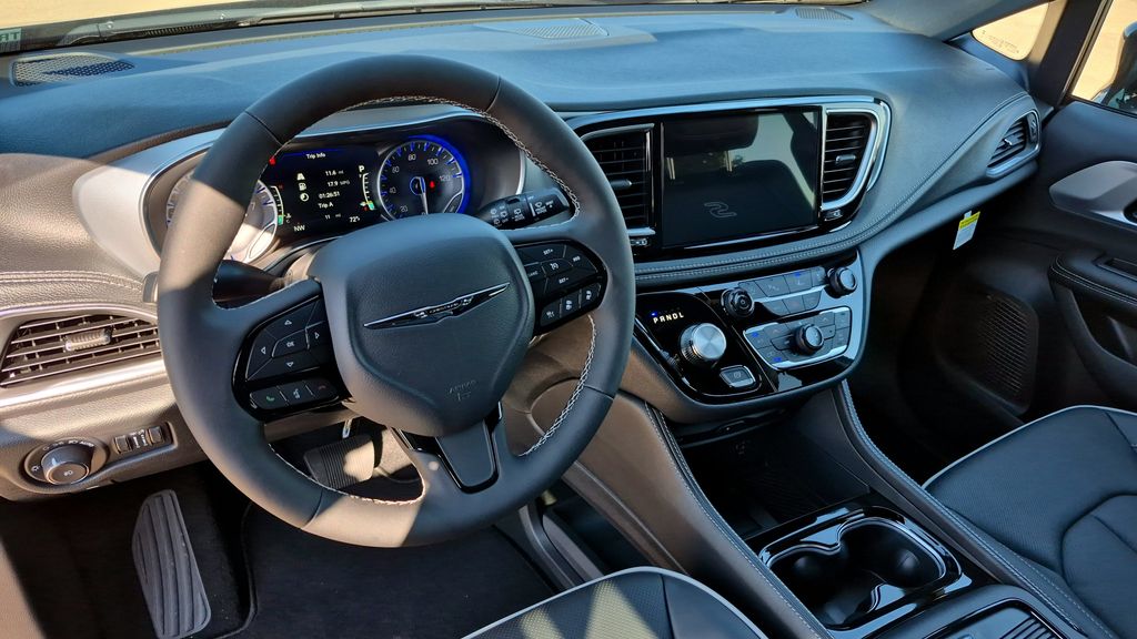 2026 Chrysler Pacifica