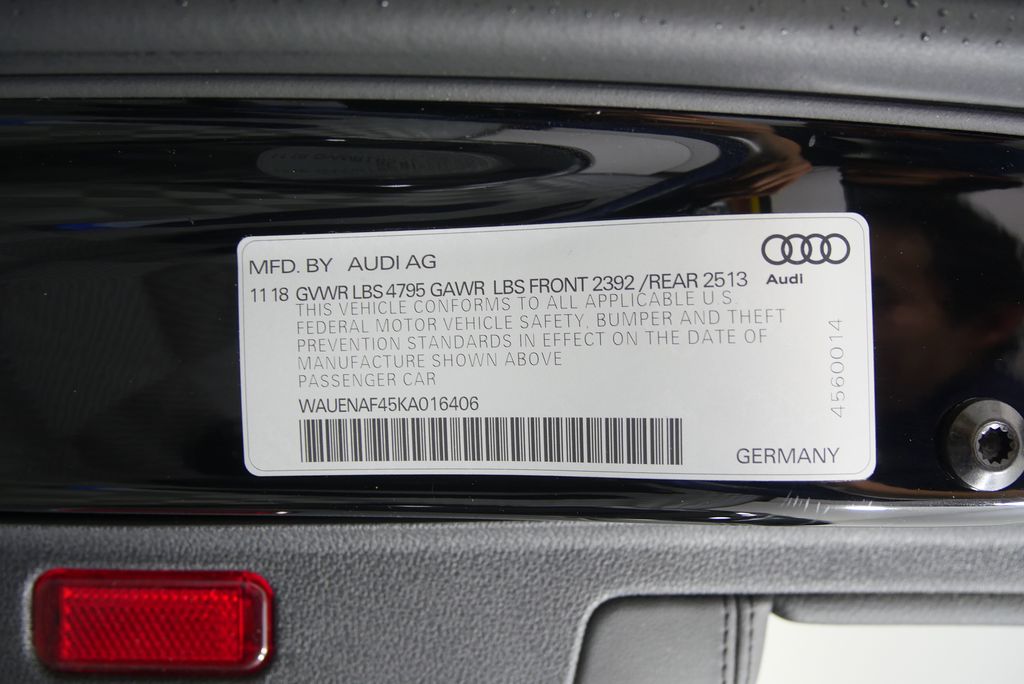Thumbnail: 2019 Audi A4 - 28