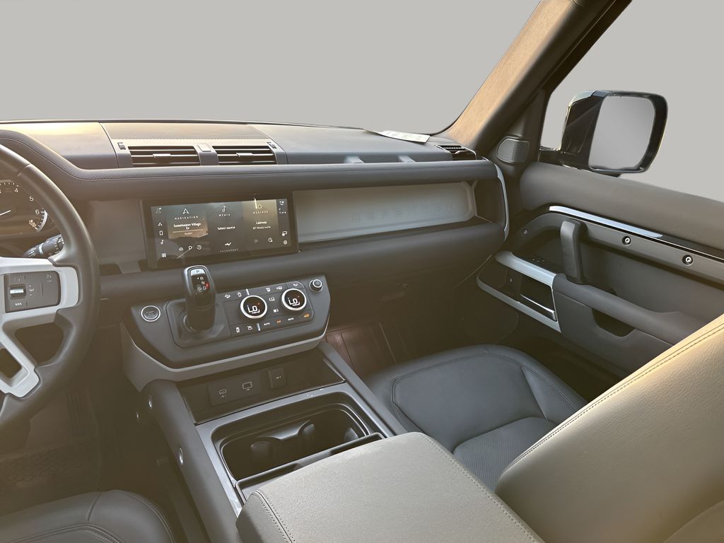 Used Car 2023 Land Rover Defender 110  Se For Sale Under $60,000 In Austin, Texas