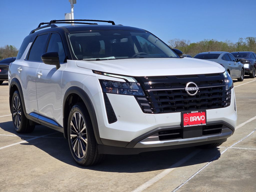 2026 Nissan Pathfinder Platinum - 1