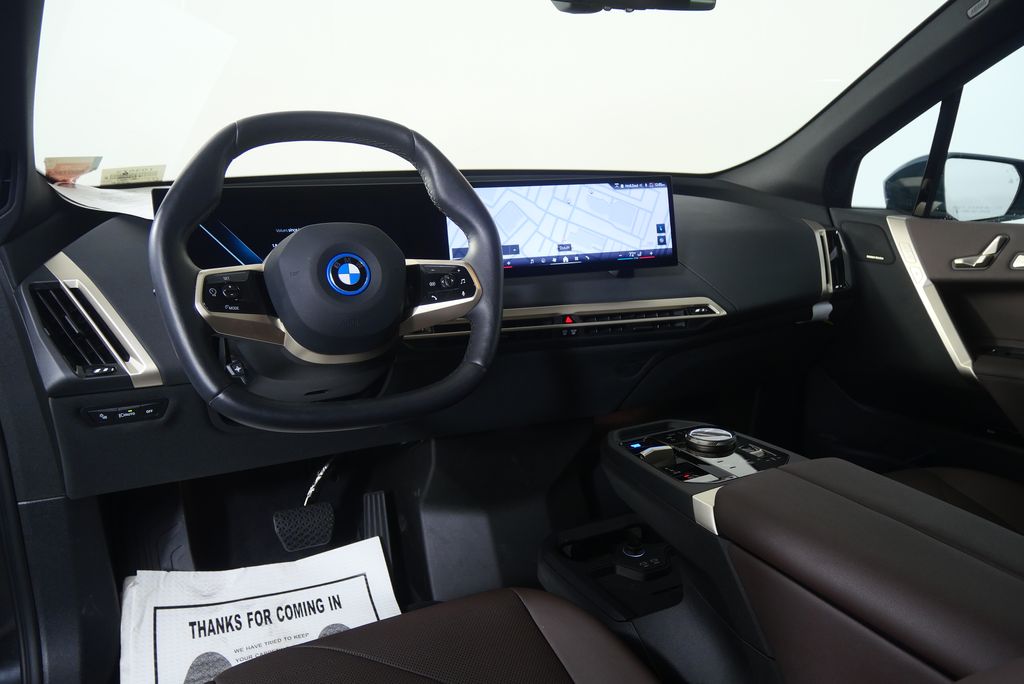 Thumbnail: 2025 BMW iX - 21
