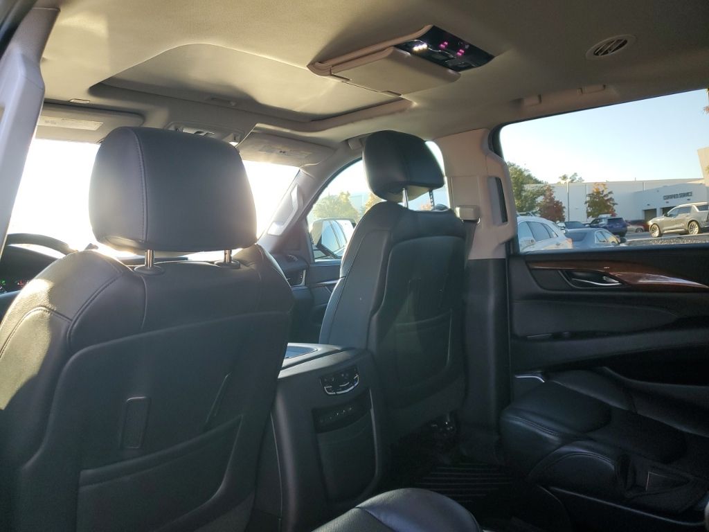 Used Car 2020 Cadillac Escalade  Luxury For Sale Under $30,000 In Austin, Texas