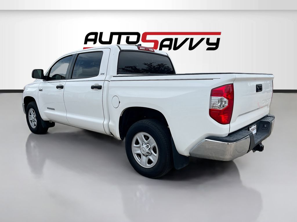 Used 2020 White Toyota SR5 image 5