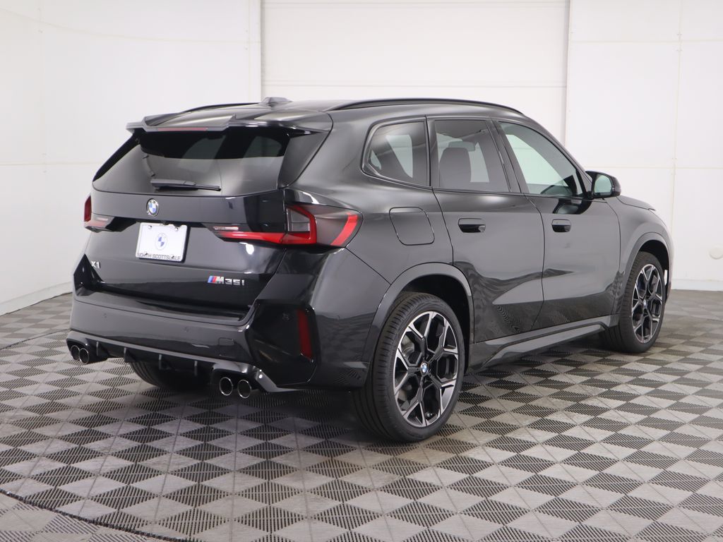 Thumbnail: 2026 BMW X1 - 5