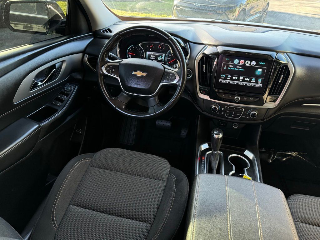 2019 Chevrolet Traverse LT 24