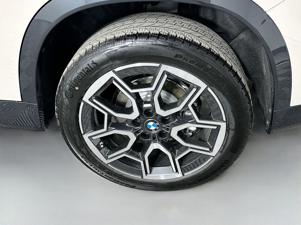 Thumbnail: 2026 BMW X1 - 23
