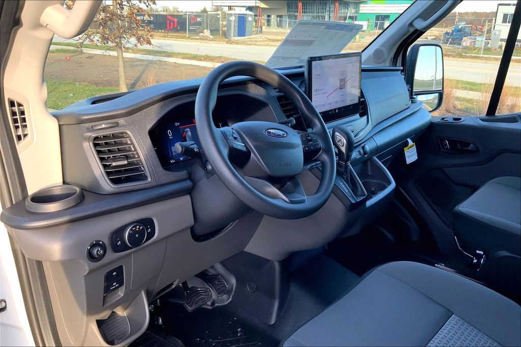 2026 Ford Transit Van Base - Photo 6