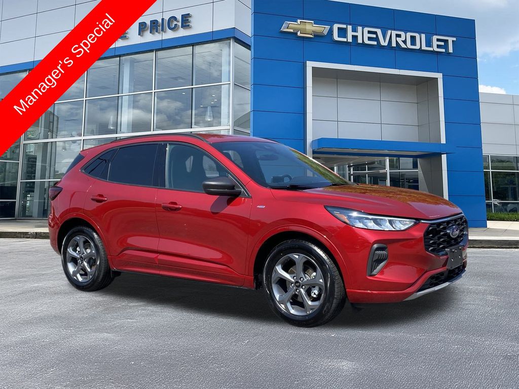 2024 Ford Escape ST-Line's photo