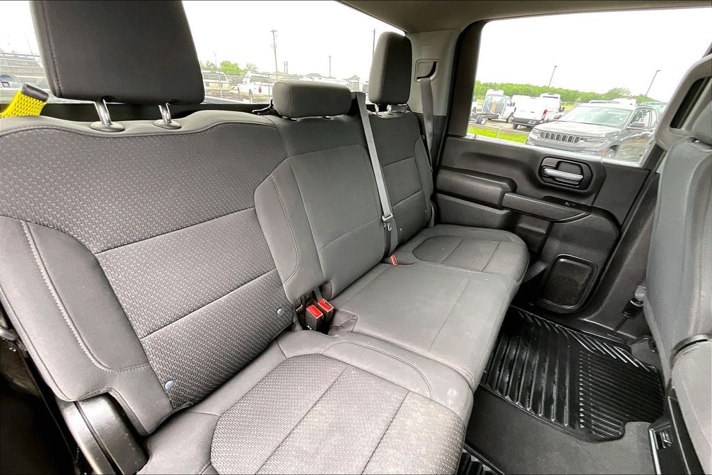 Used 2022 Chevrolet Silverado 2500HD Custom 4D Crew Cab