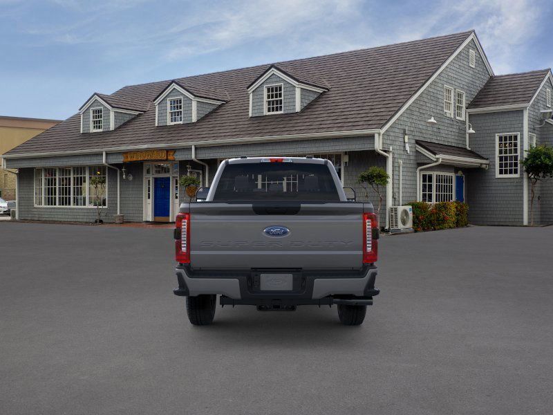 New 2026 Gray Ford XL image 5