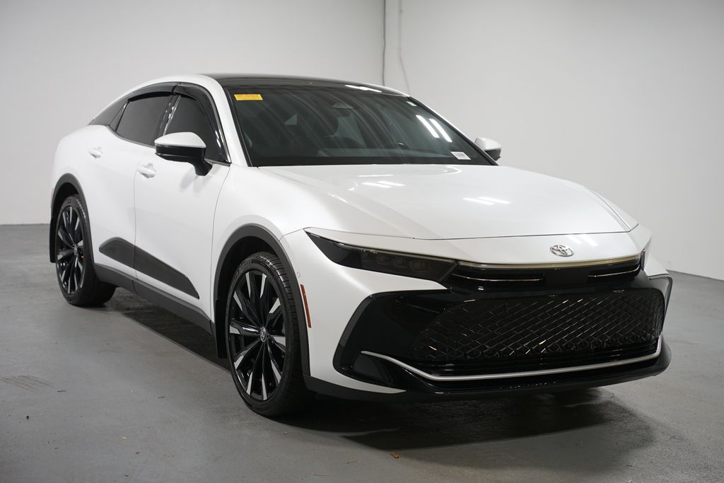 Thumbnail: 2024 Toyota Crown - 3