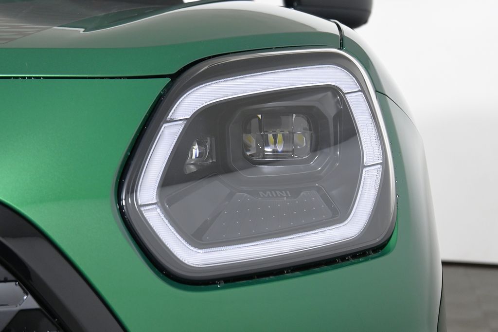 Thumbnail: 2026 MINI Cooper Countryman - 11