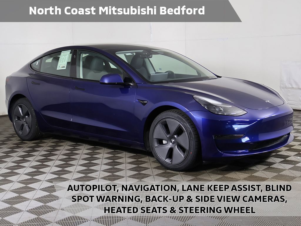 2023 Tesla Model 3 -'s photo