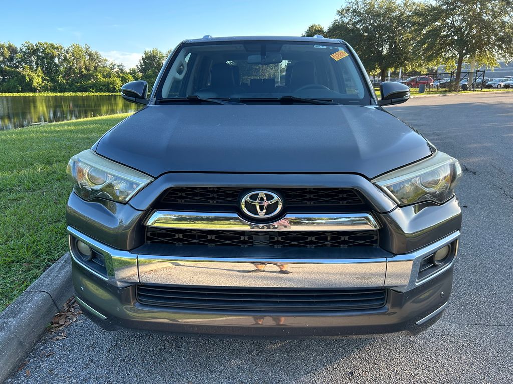 Thumbnail: 2016 Toyota 4Runner - 8